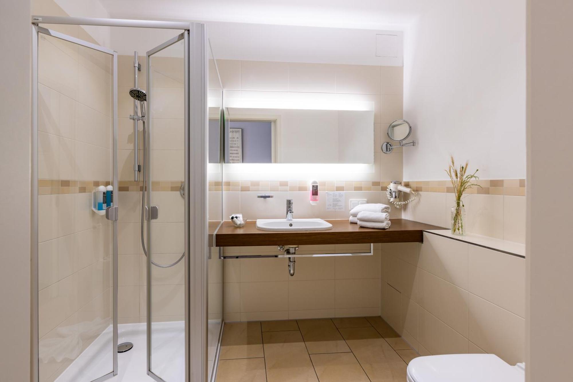 Cafe Wildau Hotel & Restaurant Am Werbellinsee Schorfheide Εξωτερικό φωτογραφία
