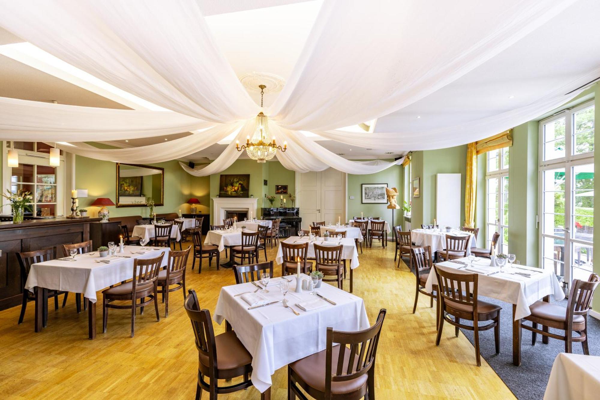 Cafe Wildau Hotel & Restaurant Am Werbellinsee Schorfheide Εξωτερικό φωτογραφία